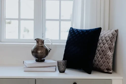 Daytona Pillow - Blue Square