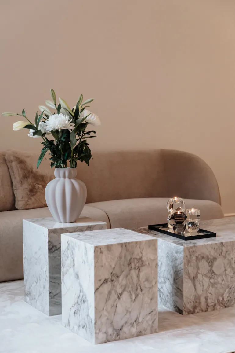 Penelope Vase - Sand Large