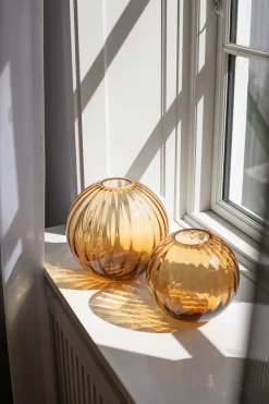 Sadie Vase - Line - Amber Medium