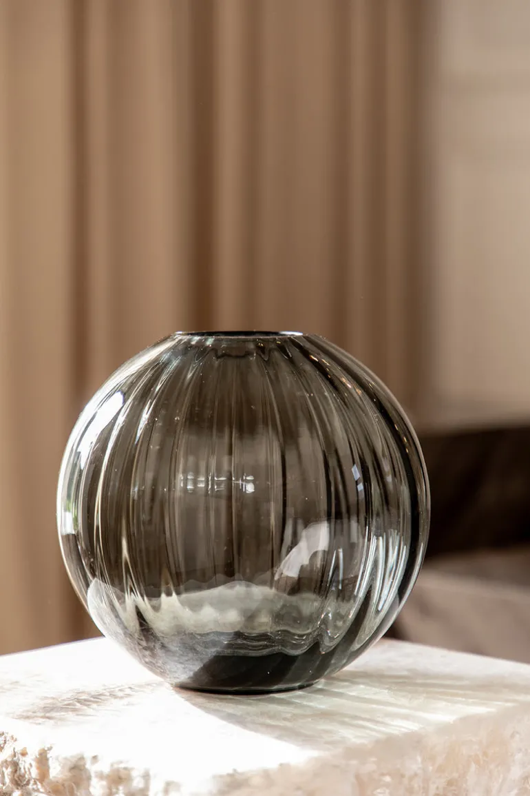 Sadie Vase - Line - Grey Small