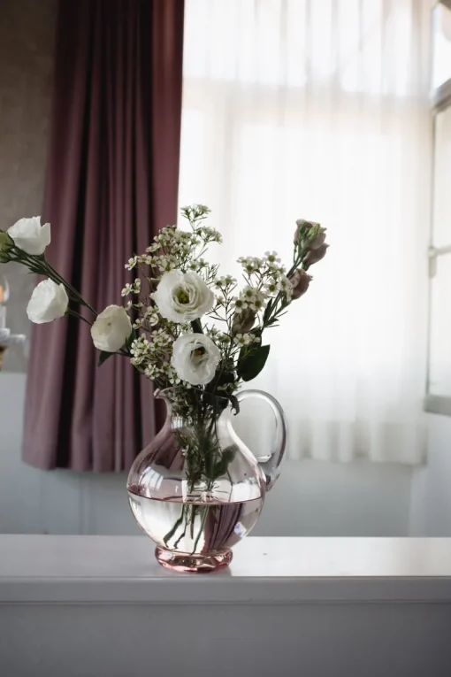 Simplicity Carafe - Blossom Round